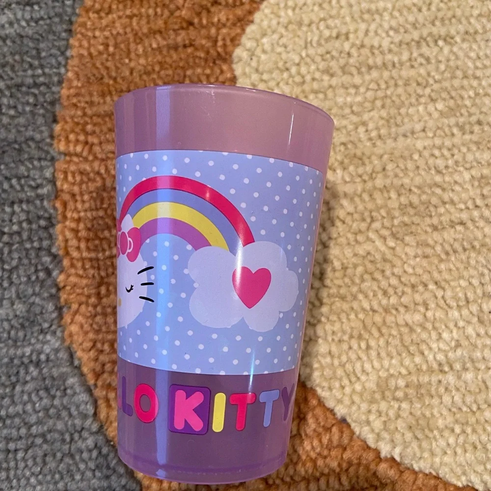 Hello Kitty Sanrio y2k 90’s Retro Zak Designs Small Plastic Drinking Cup